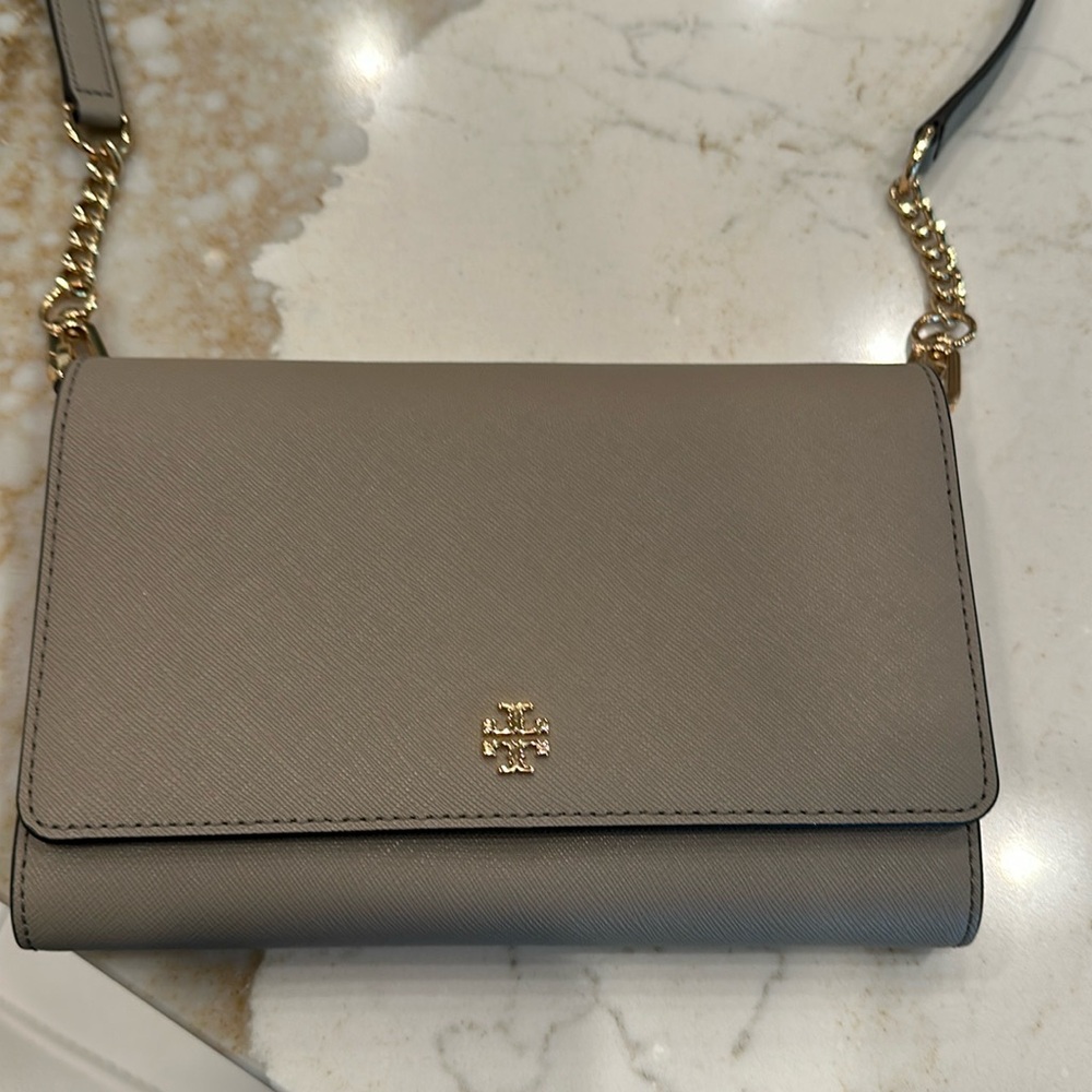 Like brand new Tori, Burch hipster wallet/purse